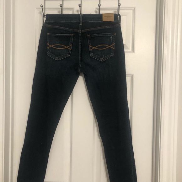 Abercrombie jeans size 4 - Picture 4 of 5